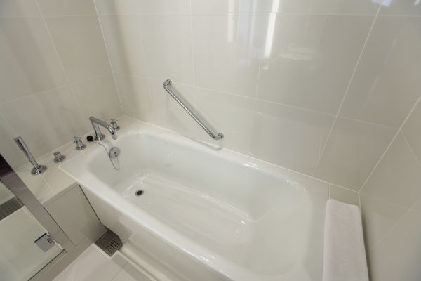Cost of Bathtub Repair in Millsboro